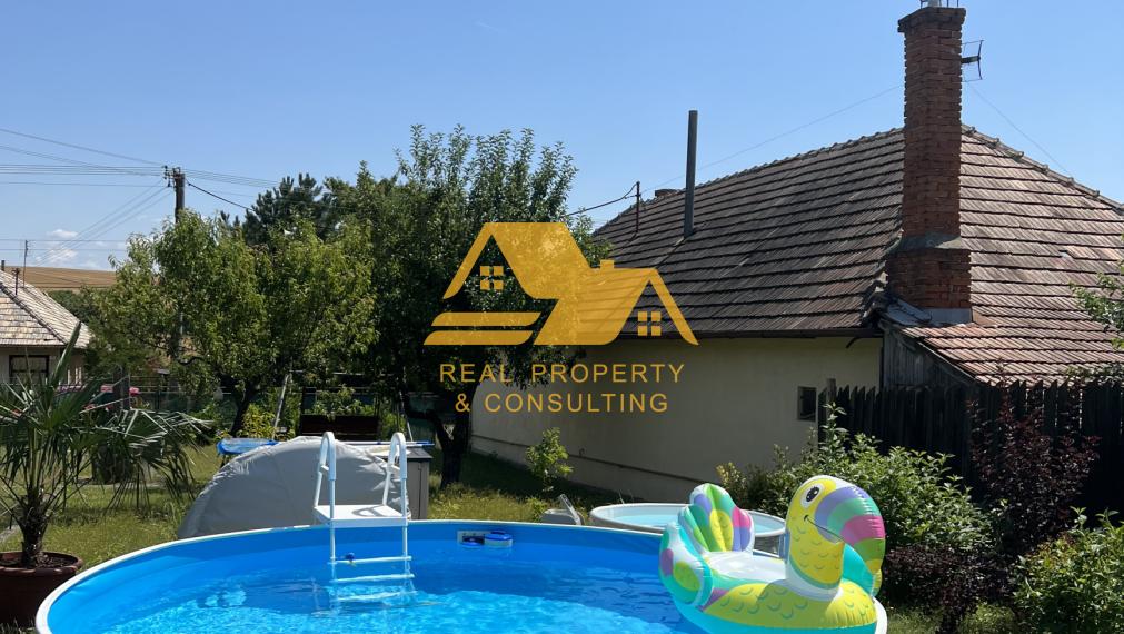 Exkluzívne! Predám vidiecky dom s pozemkom v obci Bardoňovo