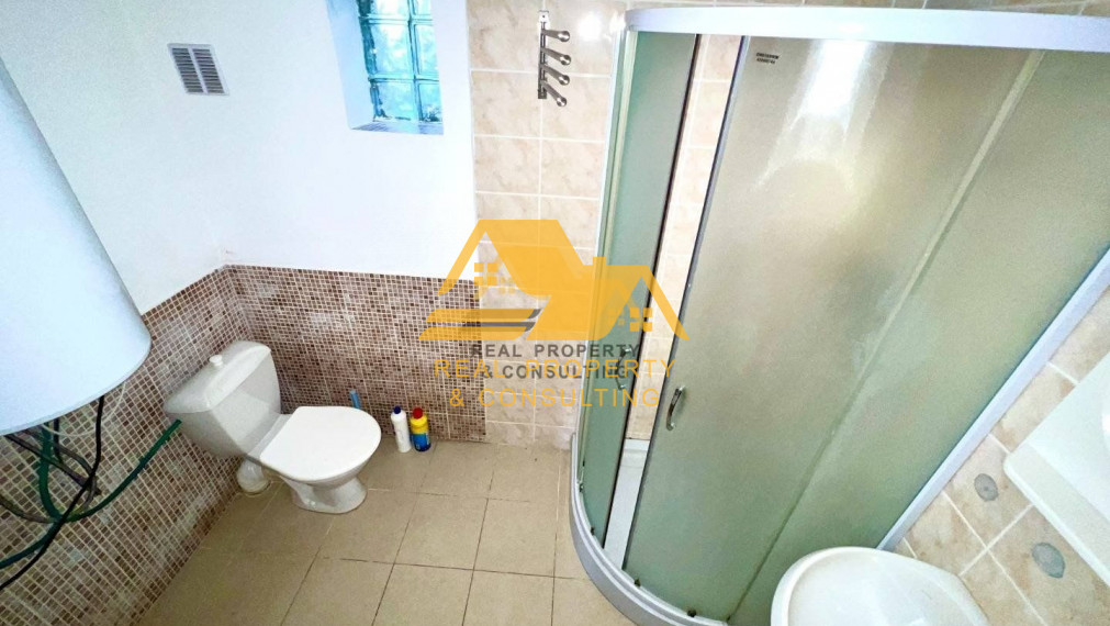 Predám rekreačnú chatu v obci Podhájska