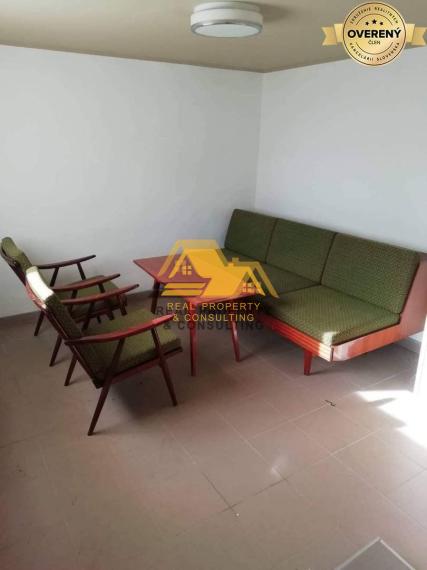 Predám chatu so záhradou v Kolárove