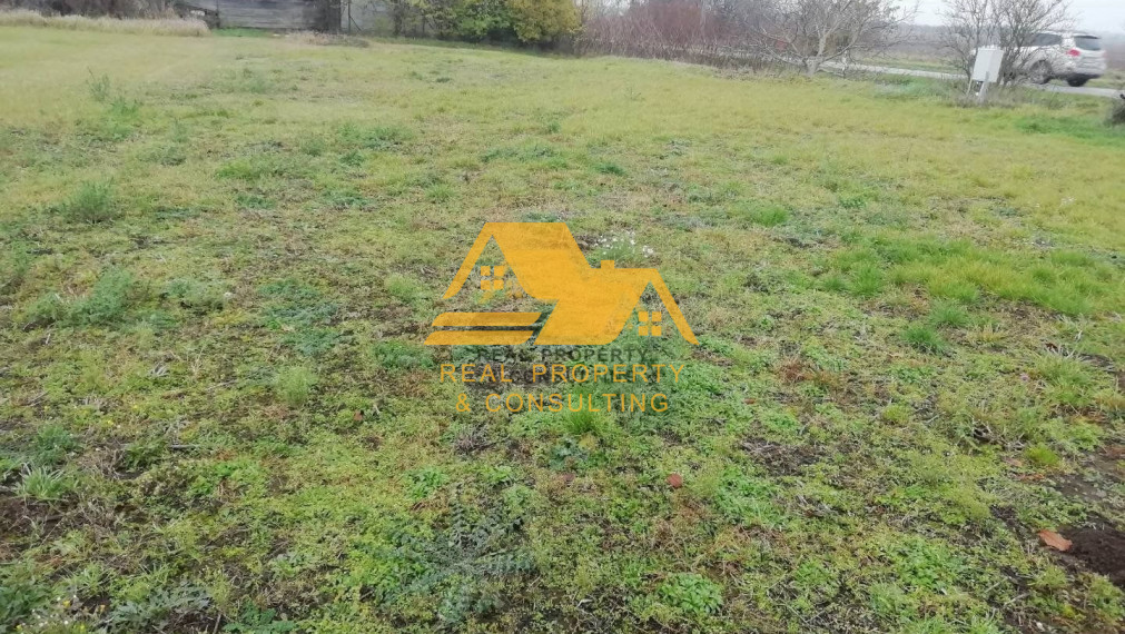 Predám stavebný pozemok v obci Jatov