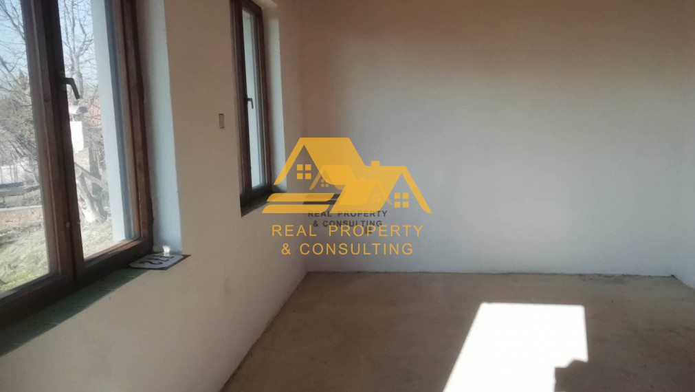 Predám chatu v obci Kamenica nad Hronom