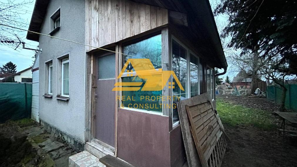 Predám chatu so záhradou v Nových Zámkoch