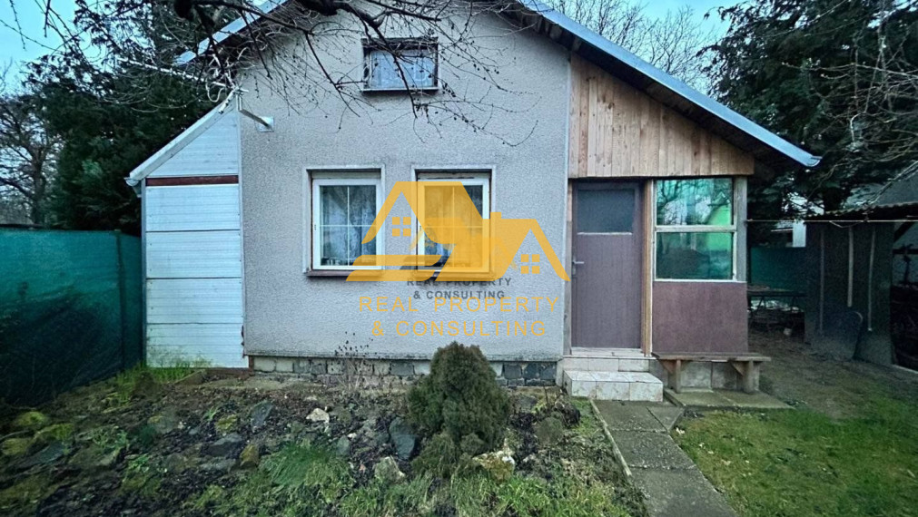 Predám chatu so záhradou v Nových Zámkoch