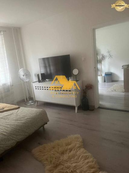 Prenajmem 1 izbový byt s loggiou v Nových Zámkoch