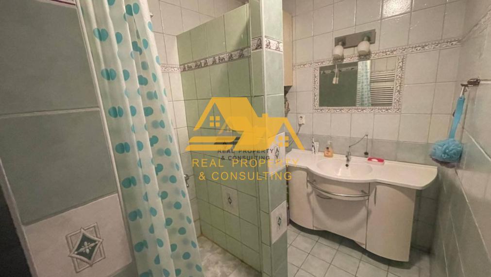 Znížená cena! Predám rodinný dom v Nových Zámkoch