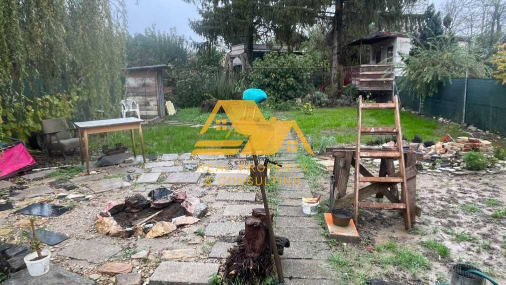 Exkluzívne! Predám poschodovú chatu v Nových Zámkoch