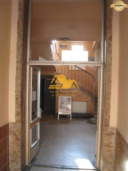 Predám obchodný podiel v polyfunkčnej budove v Nových Zámkoch