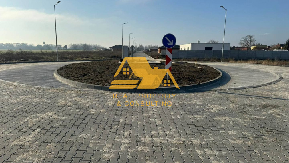 Predám stavebný pozemok vo Dvoroch nad Žitavou