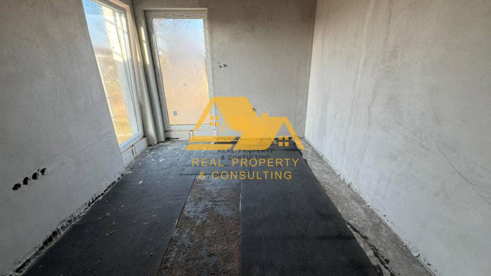 Predám novostavbu rodinného domu s garážou vo Dvoroch nad Žitavou