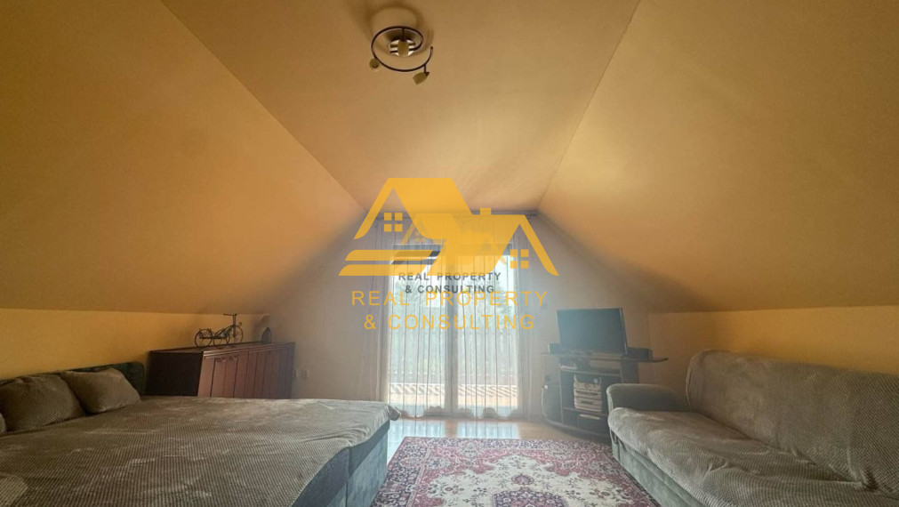 Exkluzívne! Predám chatu na celoročné bývanie v Nových Zámkoch