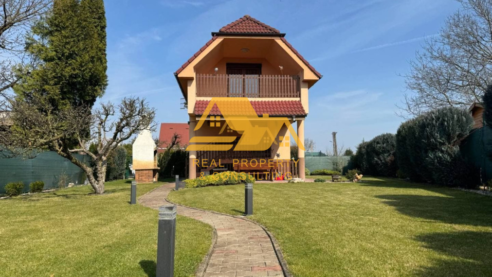 Exkluzívne! Predám chatu na celoročné bývanie v Nových Zámkoch