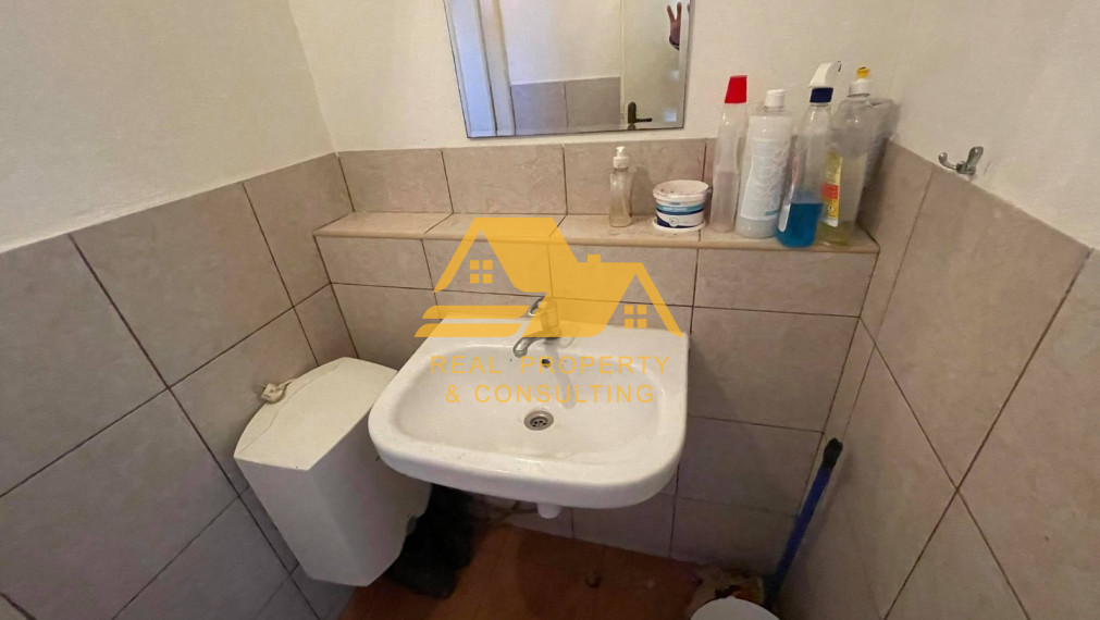 Znížená cena! Predám rodinný dom v obci Imeľ