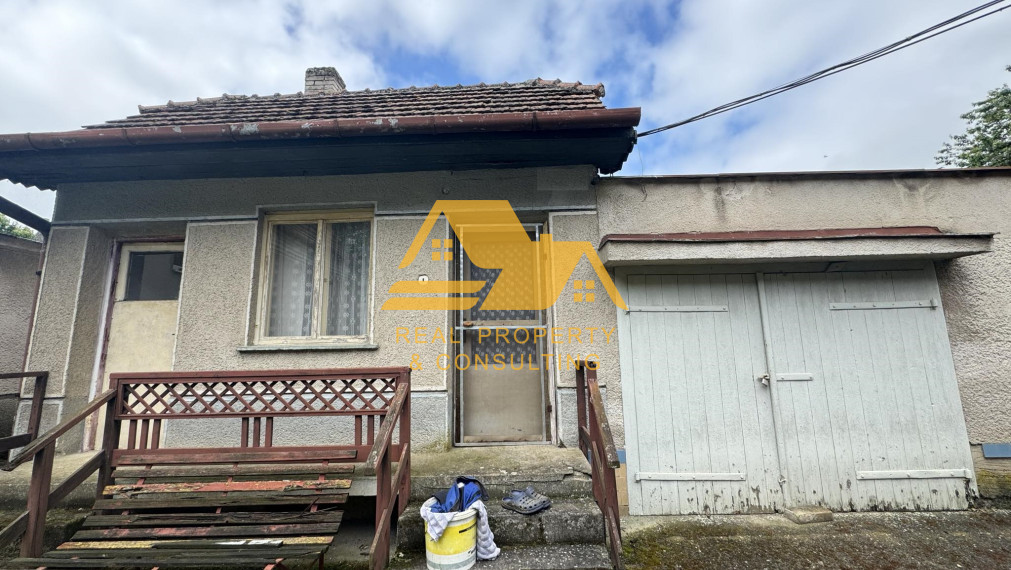 Predám rodinný dom neďaleko rybníka v obci Čechy