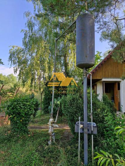 Predám chatu v Úľanoch nad Žitavou