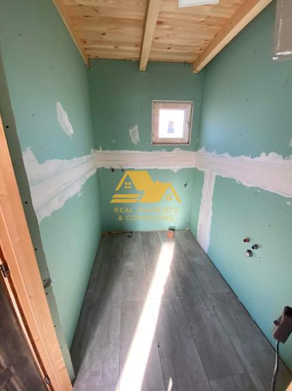 Predám chatu v obci Komoča