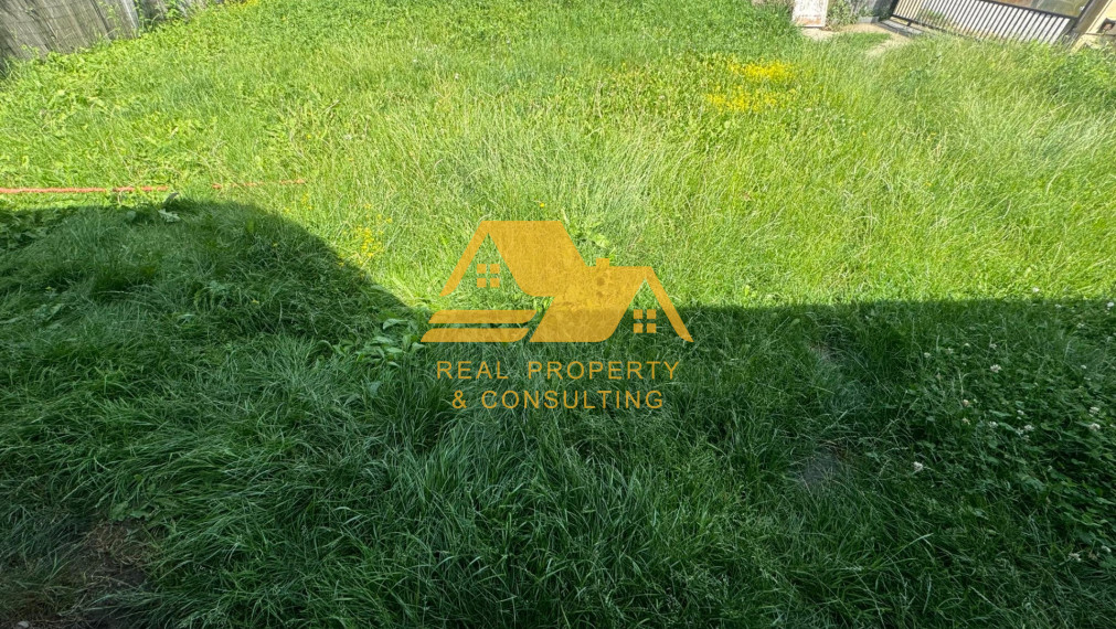 Predám rodinný dom s garážou v obci Zemné