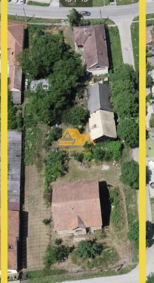 Predám rodinný dom s veľkým pozemkom v Hurbanove