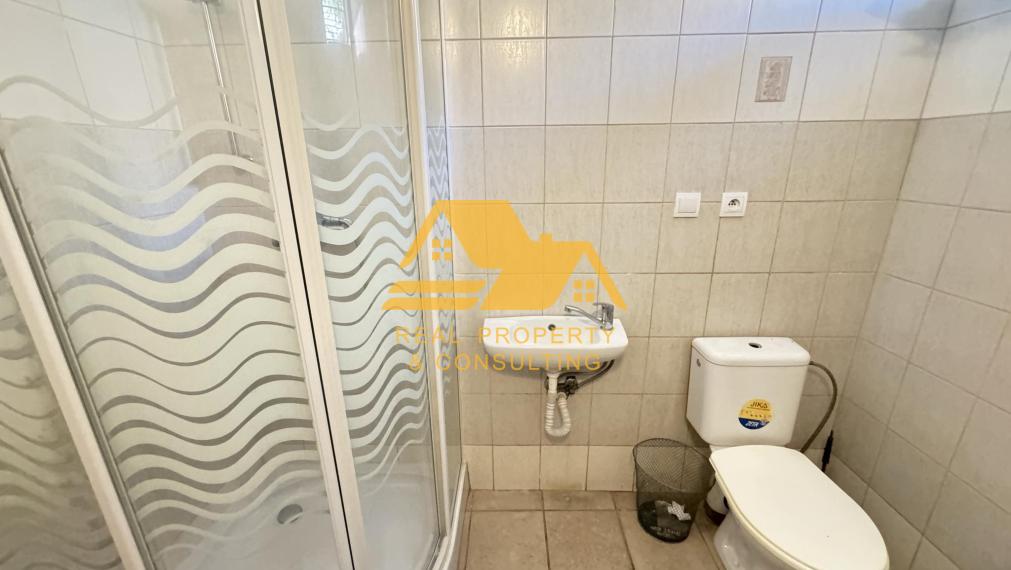 Predám dom vhodný na podnikateľské účely vo Dvoroch nad Žitavou