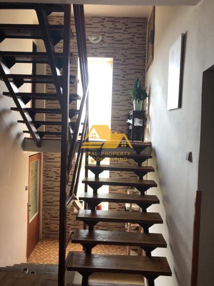 Exkluzívne! Predám rodinný dom s garážou v obci Kolta