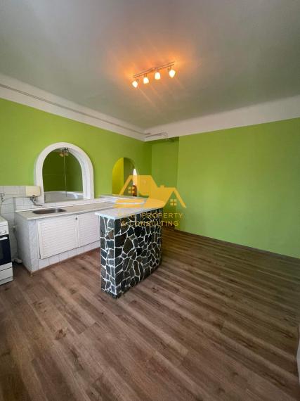 Predám veľký 4 izbový byt v Nových Zámkoch