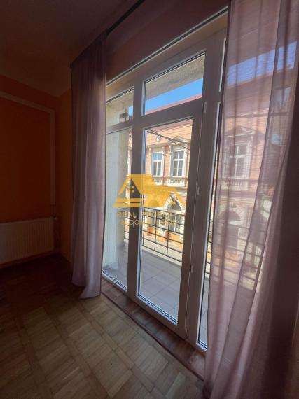 Predám veľký 4 izbový byt v Nových Zámkoch