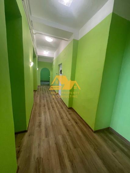 Predám veľký 4 izbový byt v Nových Zámkoch