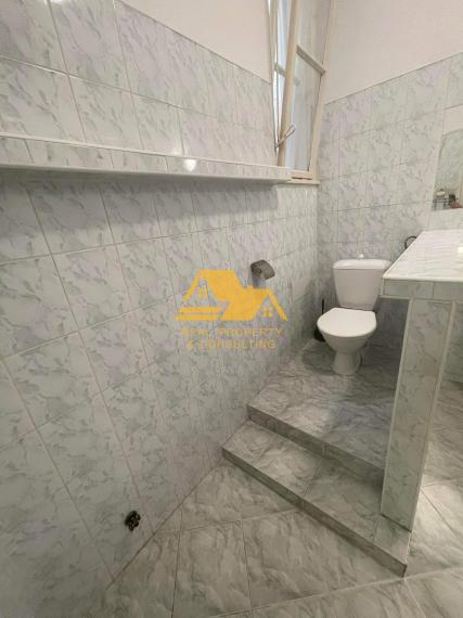 Predám veľký 4 izbový byt v Nových Zámkoch