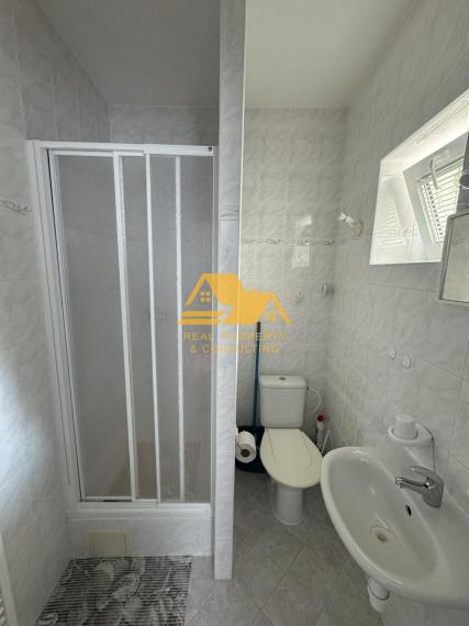 Exkluzívne! Predám apartmánový dom v obci Podhájska