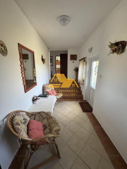 Exkluzívne! Predám apartmánový dom v obci Podhájska