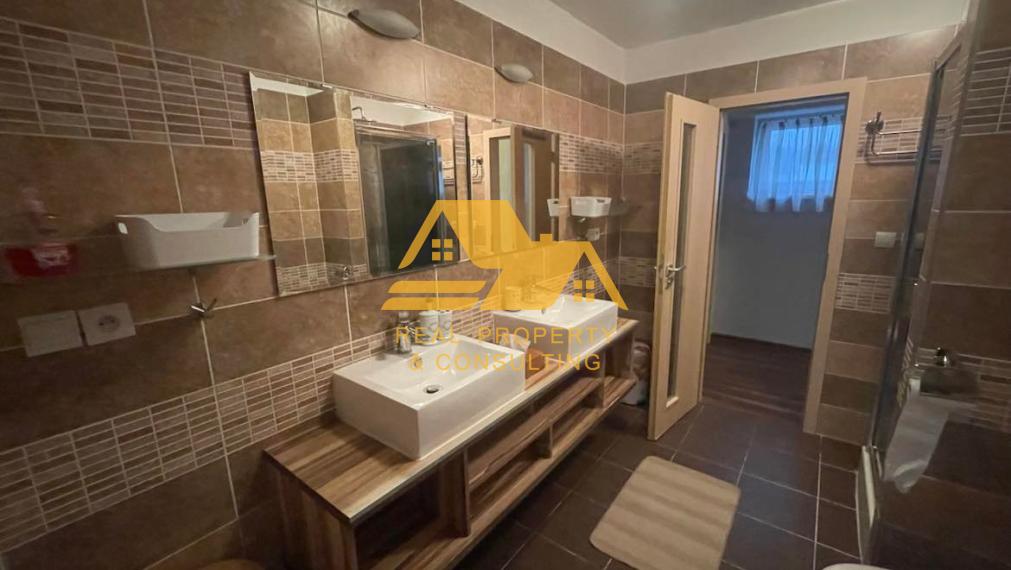 Prenajmem veľký 3 izbový byt v centre v Nových Zámkoch