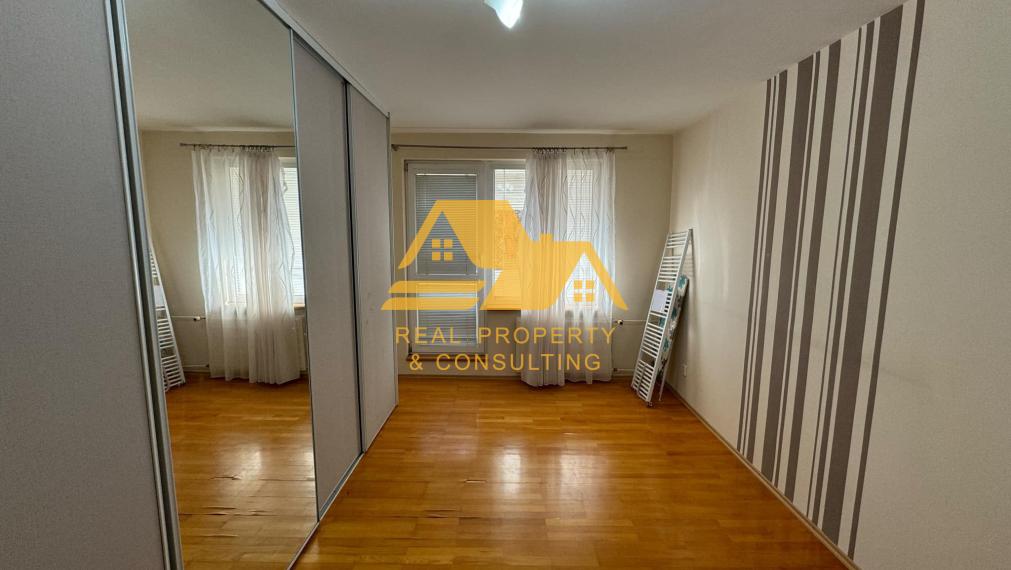 Prenajmem 3 izbový byt s balkónom v Nových Zámkoch