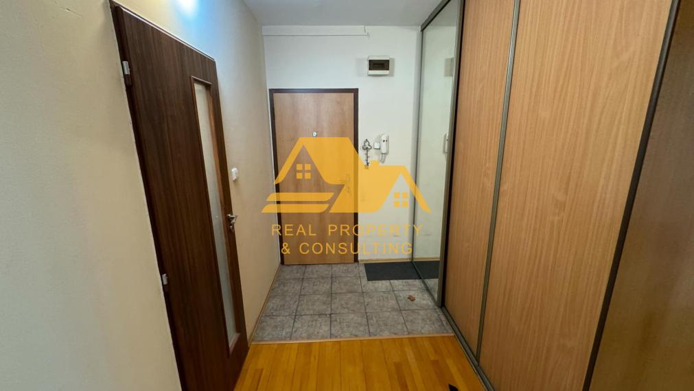 Prenajmem 3 izbový byt s balkónom v Nových Zámkoch