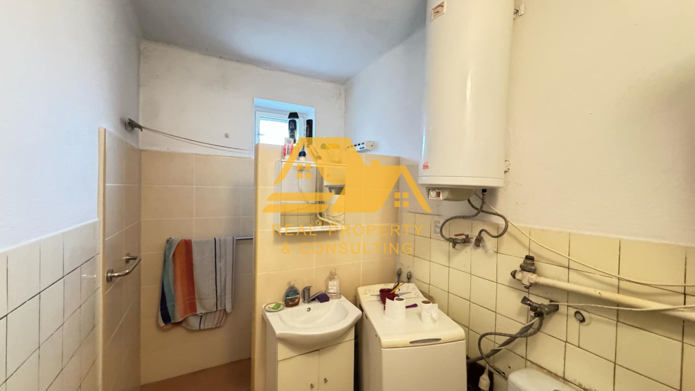 Predám 3 izbový rodinný dom v Nových Zámkoch