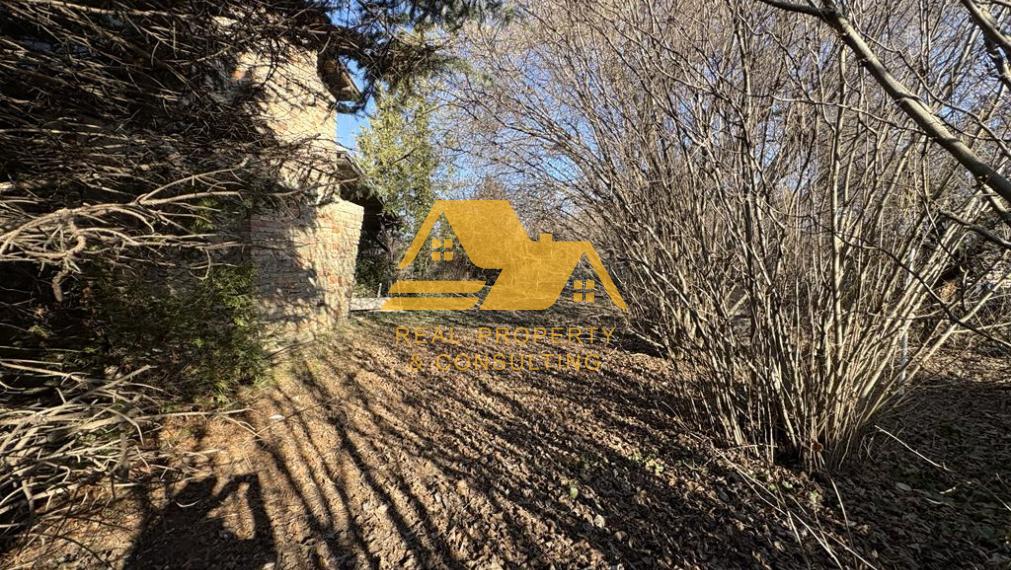 Predám veľkú záhradu v Nových Zámkoch