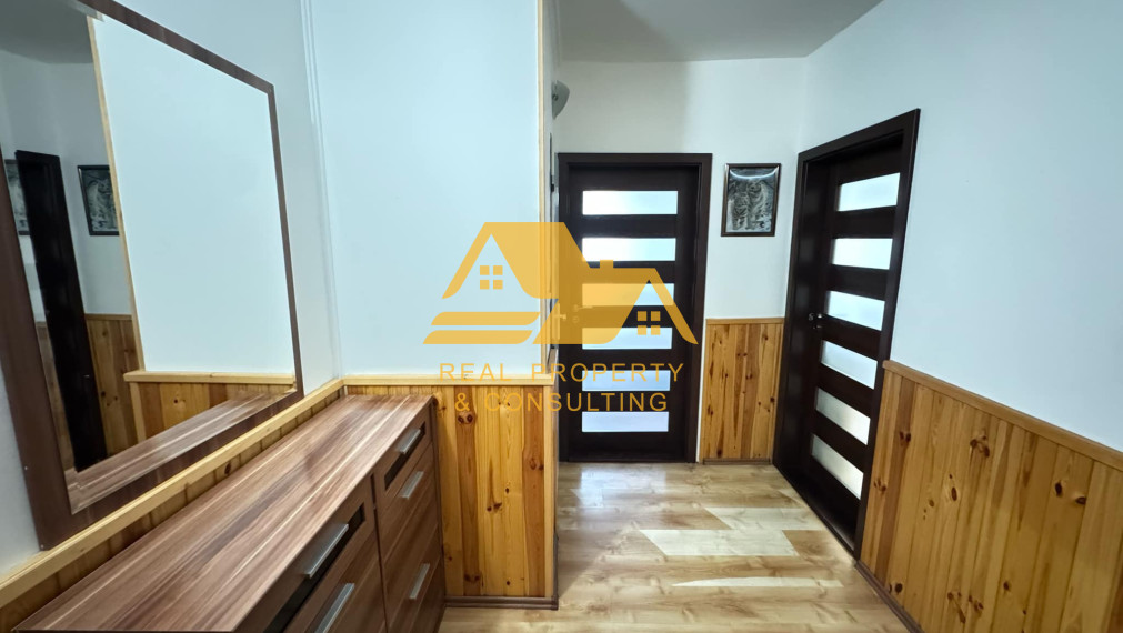 Exkluzívne! Prenajmem 3 izbový byt s balkónom v Nových Zámkoch