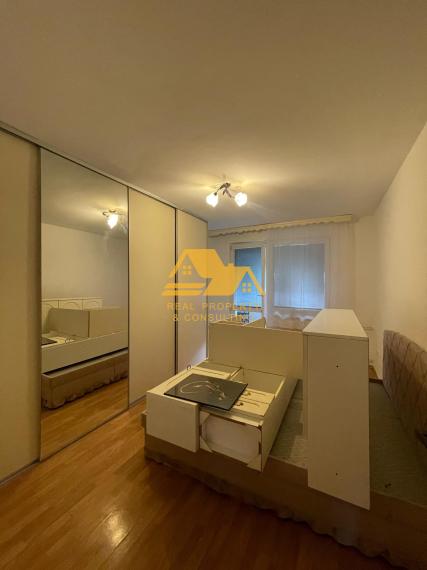 Prenajmem 3 izbový byt na sídlisku Juh v Nových Zámkoch