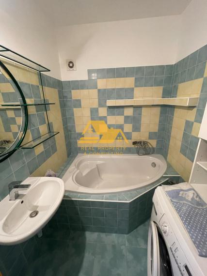 Prenajmem 3 izbový byt na sídlisku Juh v Nových Zámkoch