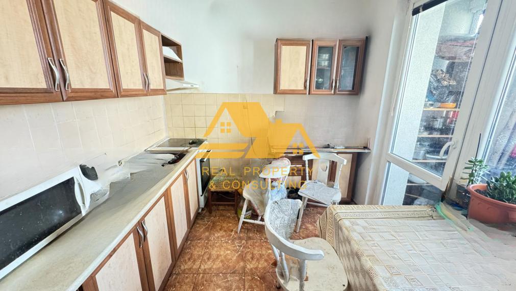 Predám 2 izbový byt s balkónom na sídlisku Juh v Nových Zámkoch