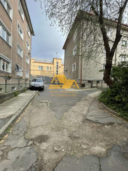 Prenajmem tehlový 2 izbový byt v Nových Zámkoch