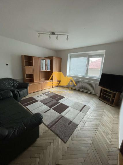 Prenajmem tehlový 2 izbový byt v Nových Zámkoch