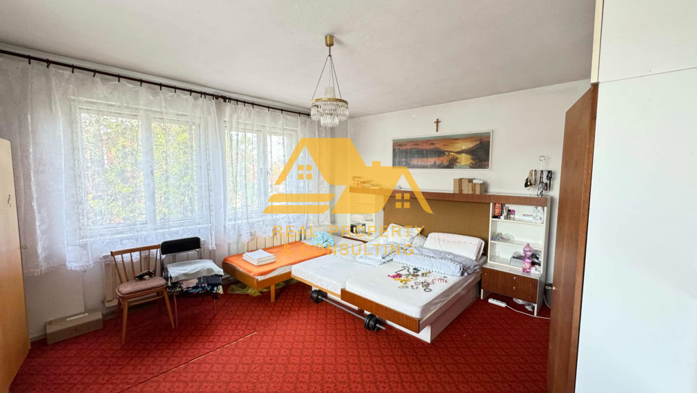 Exkluzívne! Predám rodinný dom s garážou v obci Veľká Maňa