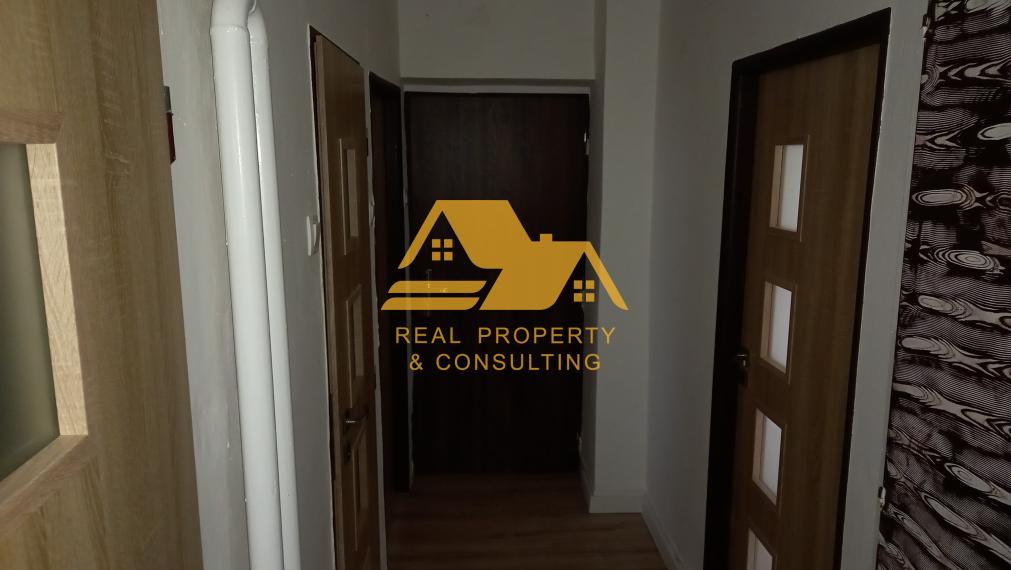 Predám 3 izbový byt s balkónom v obci Selice