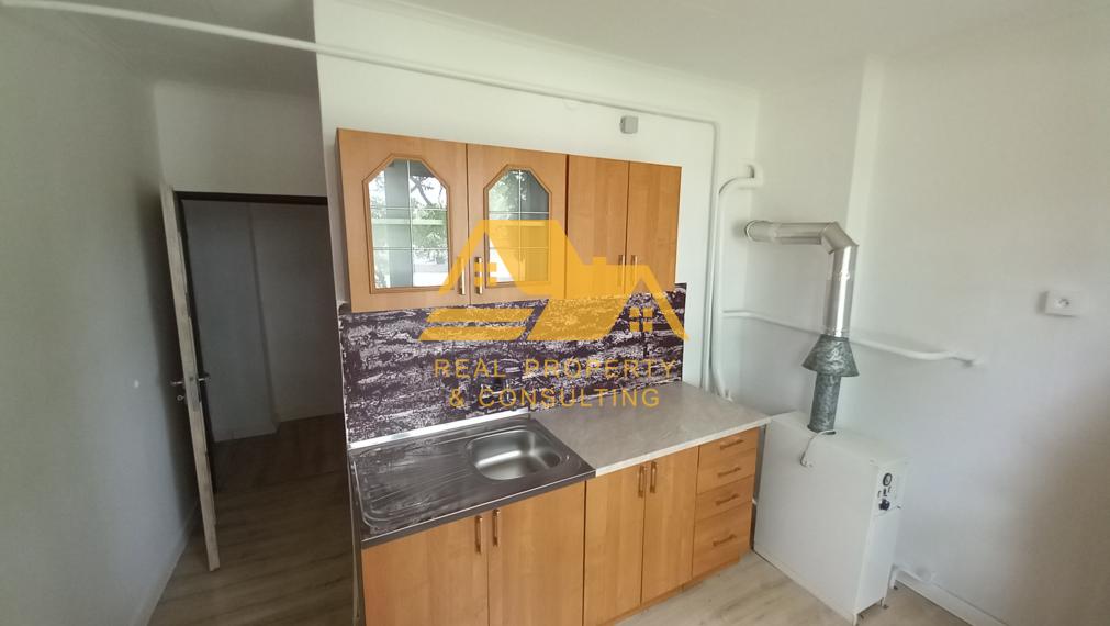 Predám 3 izbový byt s balkónom v obci Selice