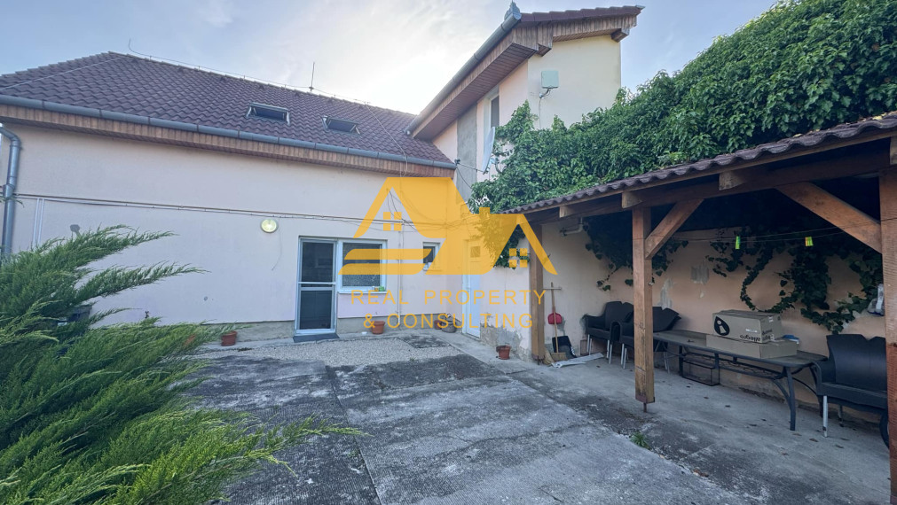 Predám prerobený rodinný dom v Nových Zámkoch