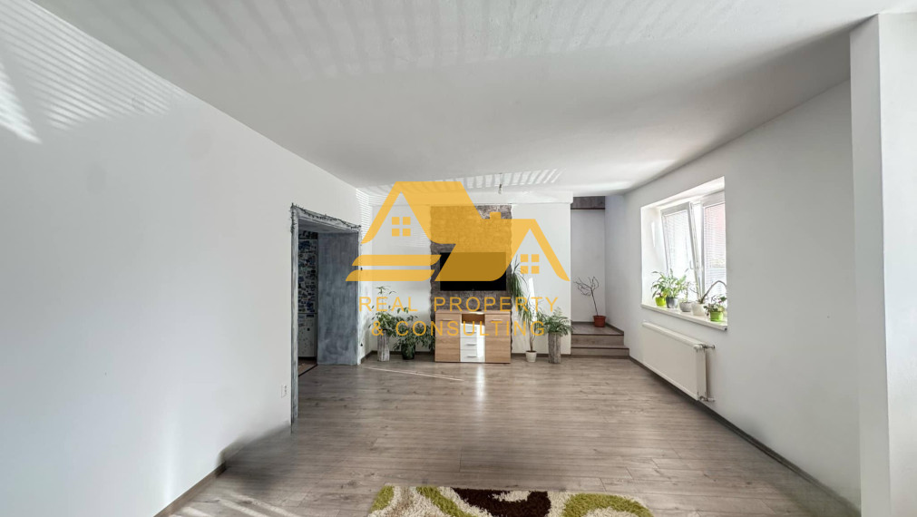 Predám prerobený rodinný dom v Nových Zámkoch