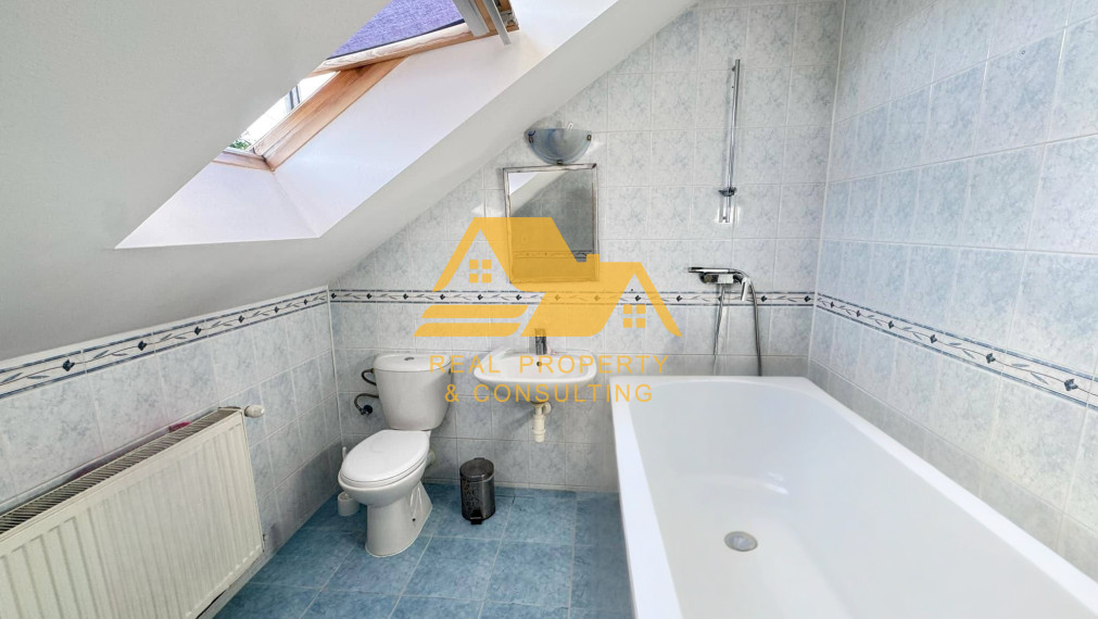 Predám prerobený rodinný dom v Nových Zámkoch