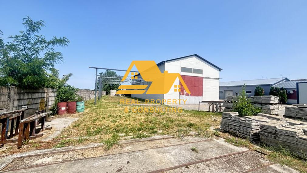 Prenajmem priemyselný areál s 2 výrobnými halami v obci Zemné