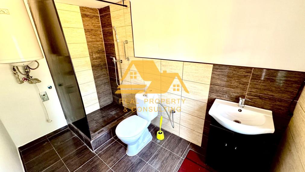 Predám celoročne obývateľnú chatu v Nových Zámkoch