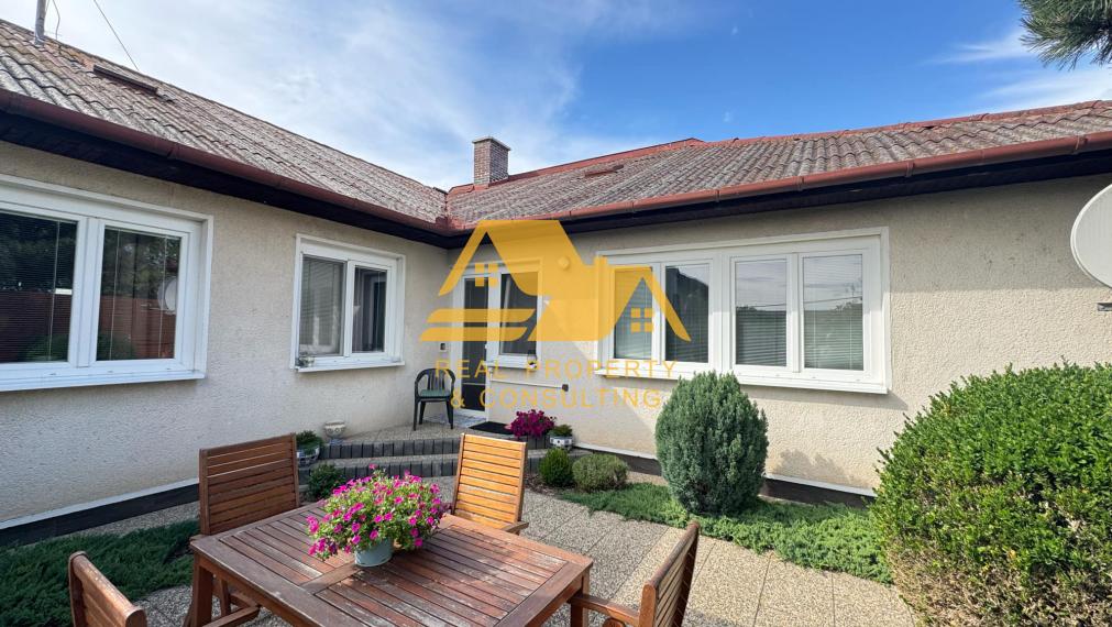 Exkluzívne! Predám rodinný dom s garážou v tichej lokalite