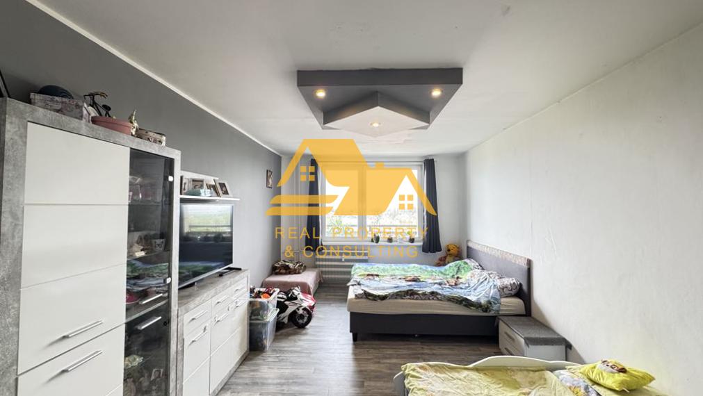 Predám 2 izbový byt so 7m balkónom v Nových Zámkoch